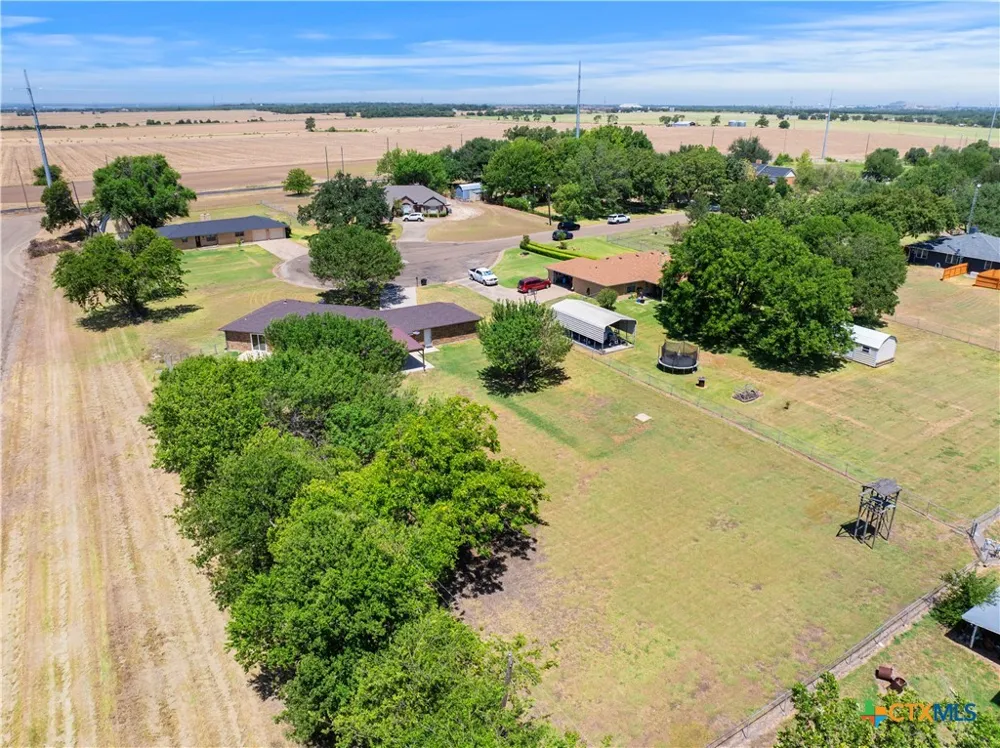 205 Chimney Circle Temple, TX 76502