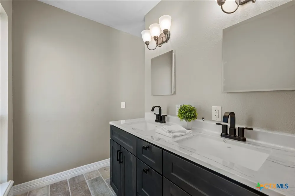 205 Chimney Circle Temple, TX 76502