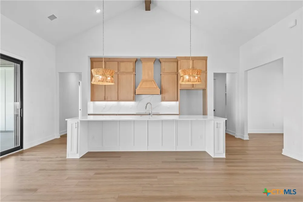 6774 Kings Mill Drive Salado, TX 76571