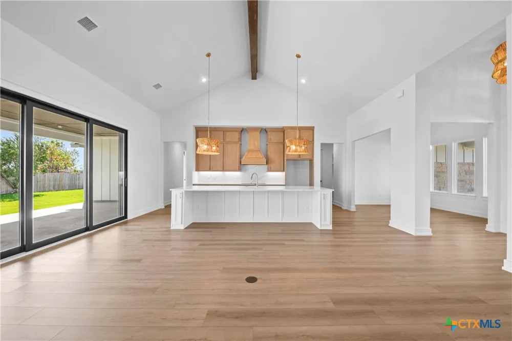 6774 Kings Mill Drive Salado, TX 76571