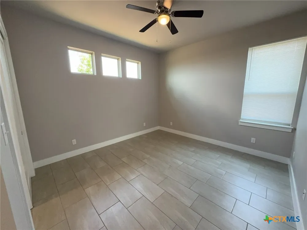 5001 White Rose Drive Killeen, TX 76542