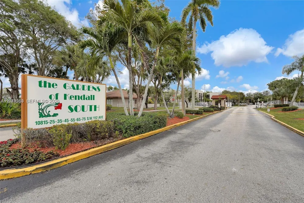 10825 SW 112 AV #6-215 Miami, FL 33176