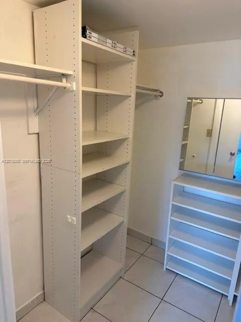 10825 SW 112 AV #6-215 Miami, FL 33176