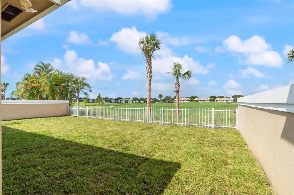 1115 Gator Trail West Palm Beach, FL 33409