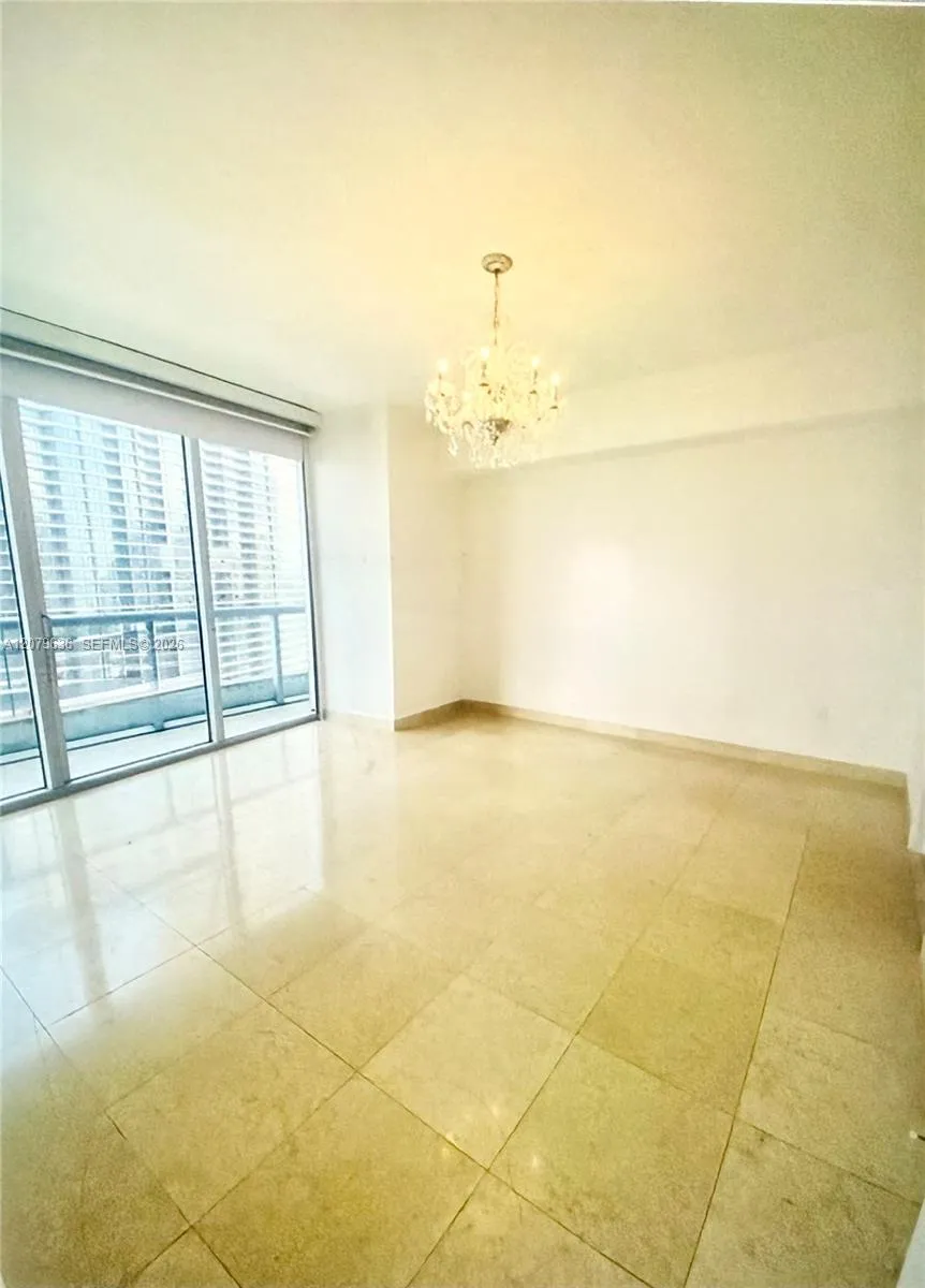 475 Brickell Ave #2915 Miami, FL 33131