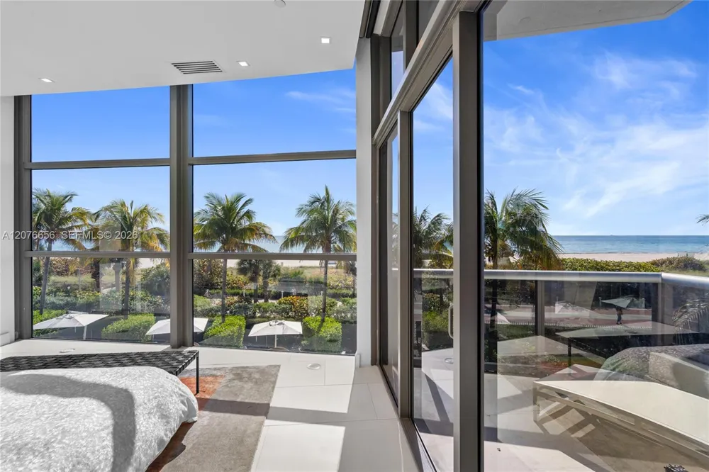 5875 Collins Ave #401 Miami Beach, FL 33140