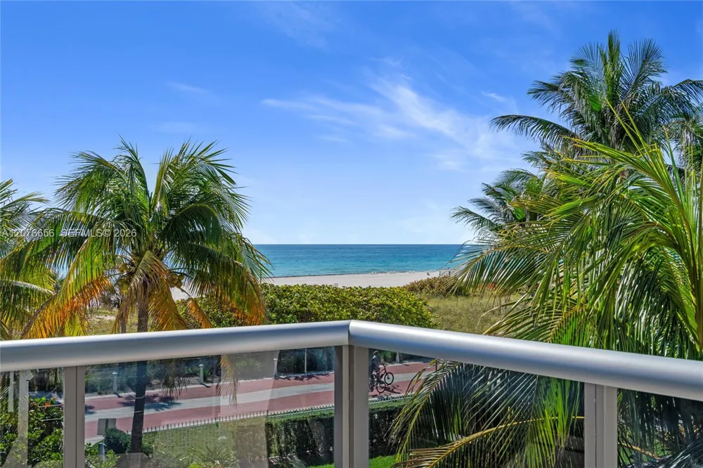 5875 Collins Ave #401 Miami Beach, FL 33140