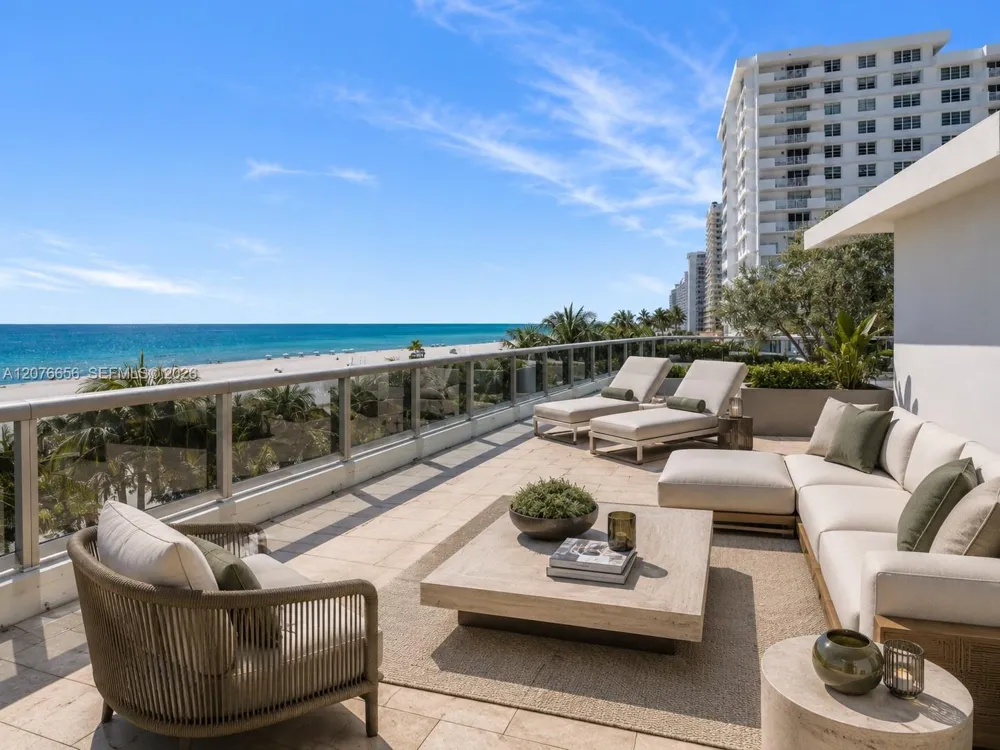 5875 Collins Ave #401 Miami Beach, FL 33140