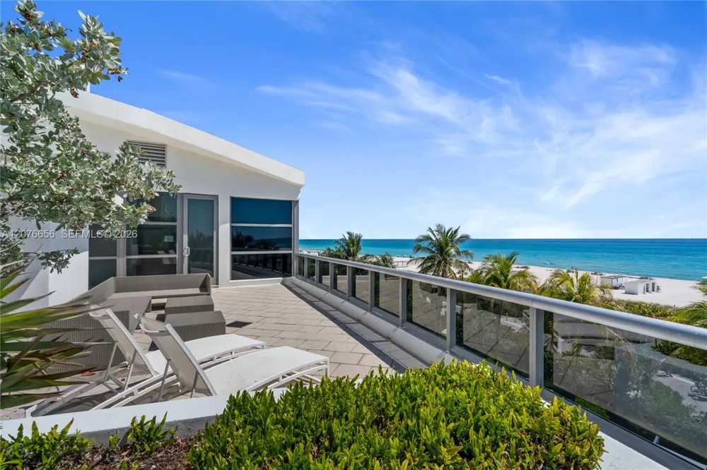 5875 Collins Ave #401 Miami Beach, FL 33140