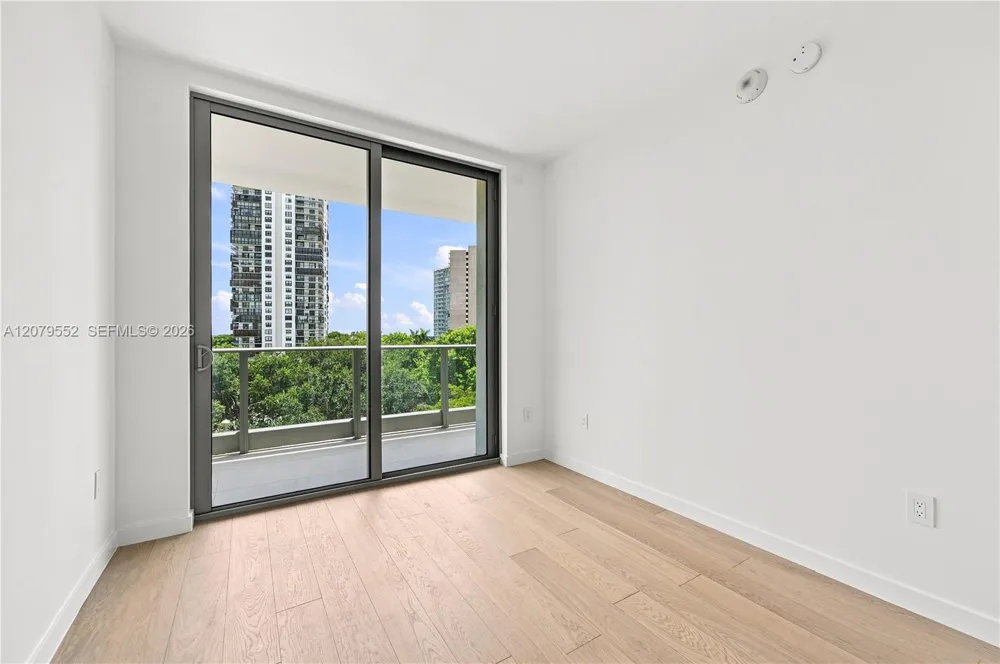 2200 Brickell Ave #413 Miami, FL 33129
