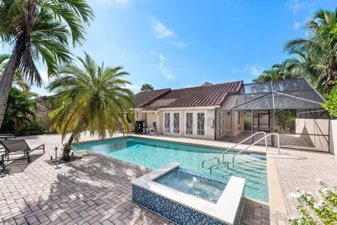 559 NW 38TH TERRACE