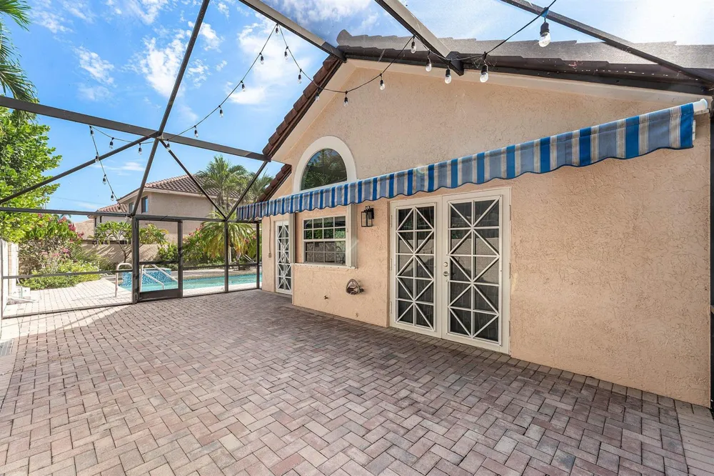 559 NW 38TH TERRACE Deerfield Beach, FL 33442