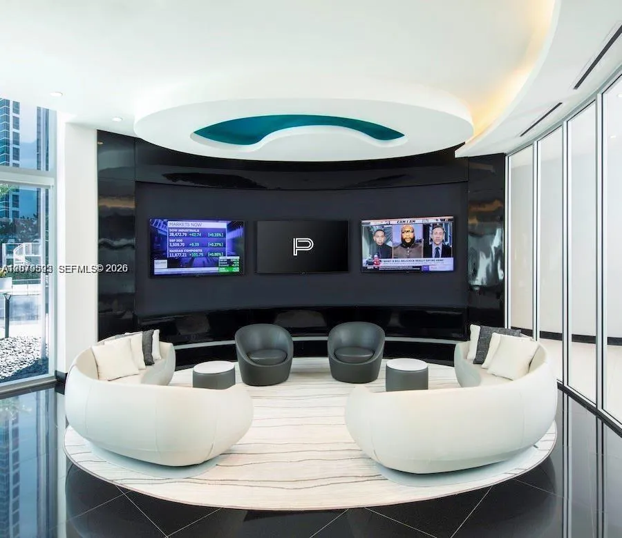 851 NE 1st Ave #1511 Miami, FL 33132