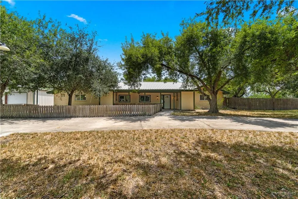 208 Rabb Road La Feria, TX 78559