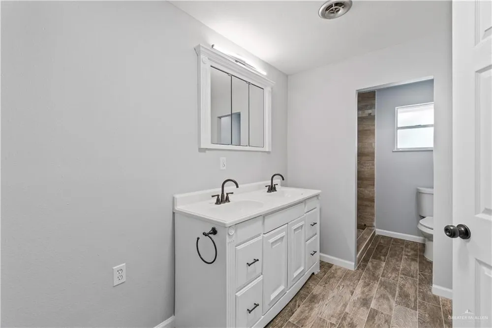 208 Rabb Road La Feria, TX 78559