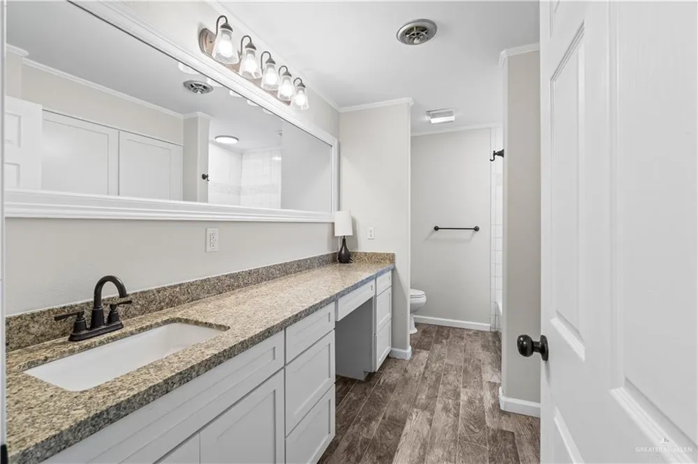 208 Rabb Road La Feria, TX 78559