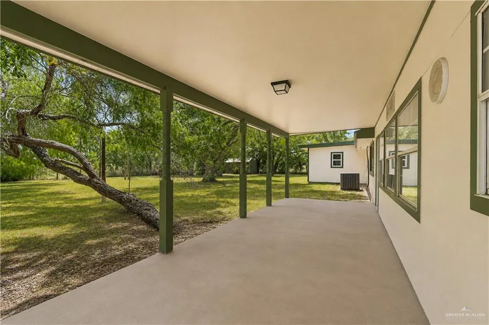 208 Rabb Road La Feria, TX 78559
