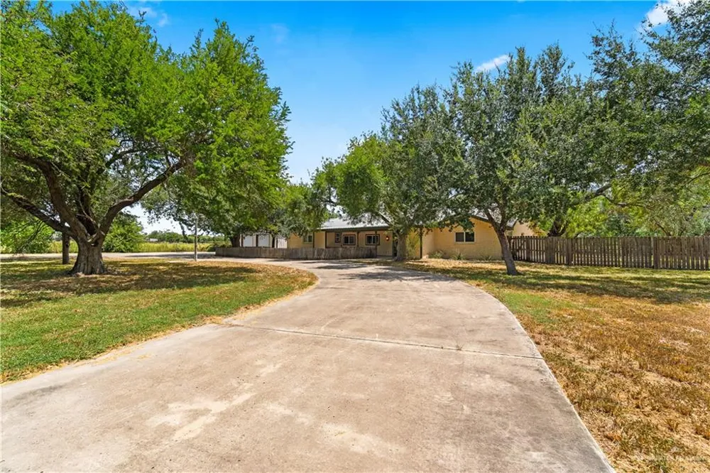 208 Rabb Road La Feria, TX 78559