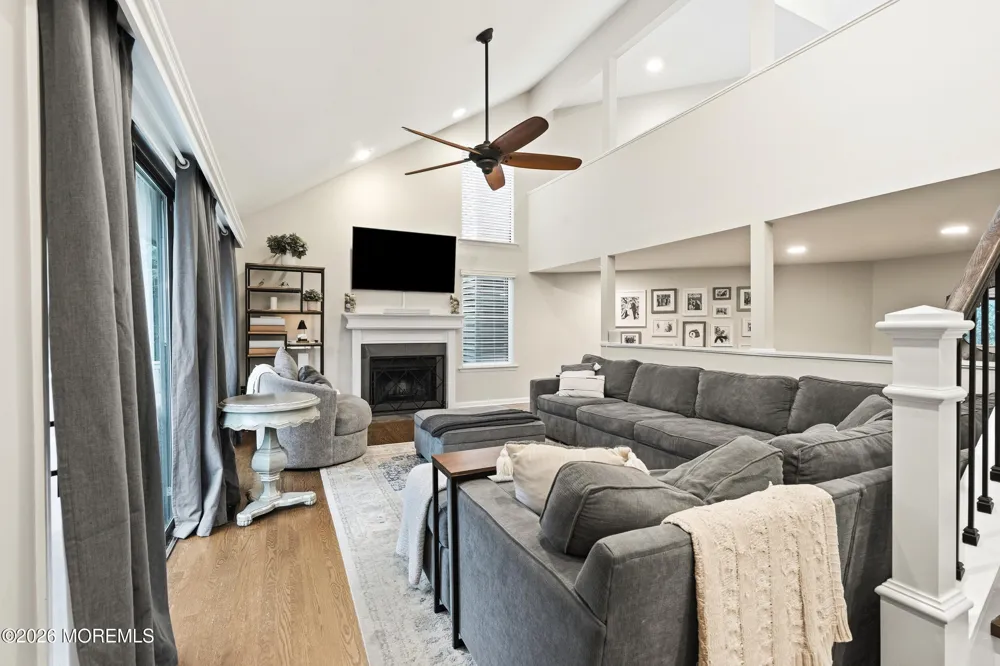 81 Cotswold Circle Ocean, NJ 07712