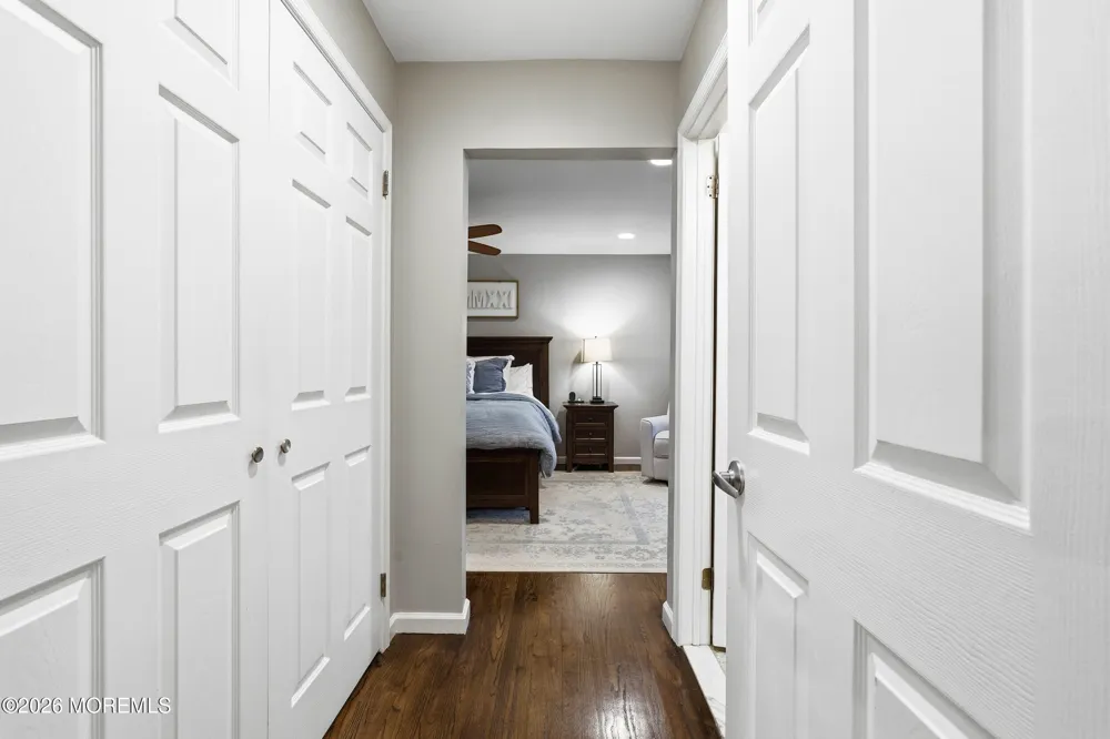81 Cotswold Circle Ocean, NJ 07712