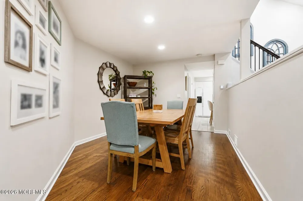 81 Cotswold Circle Ocean, NJ 07712