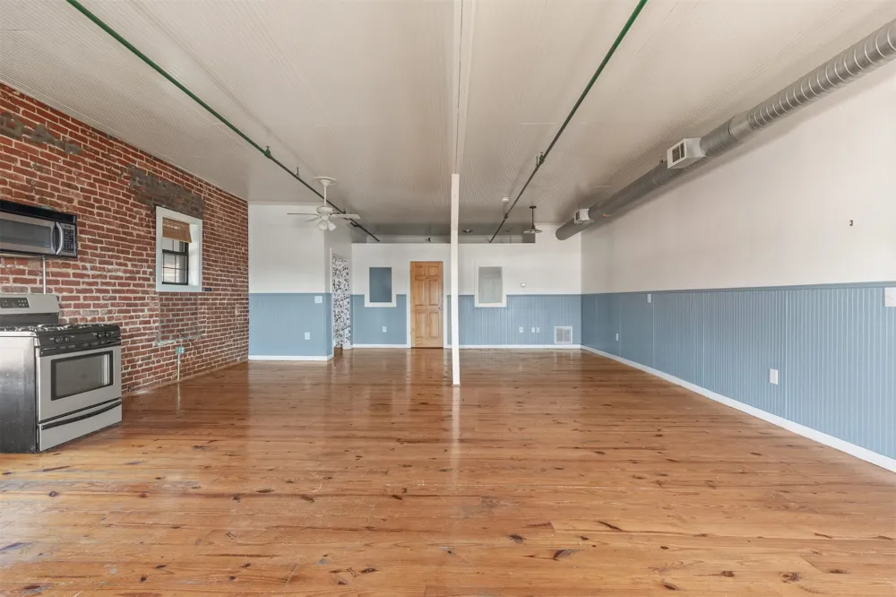 118 Main Street Sand Springs, OK 74063