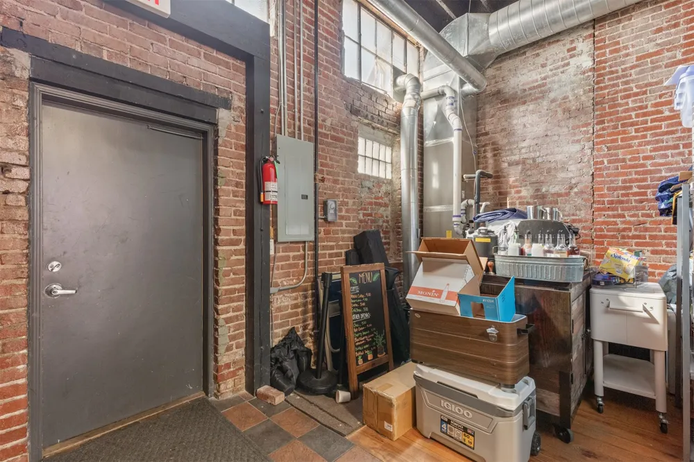 118 Main Street Sand Springs, OK 74063