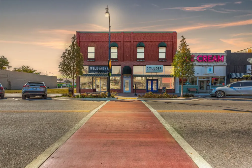 118 Main Street Sand Springs, OK 74063