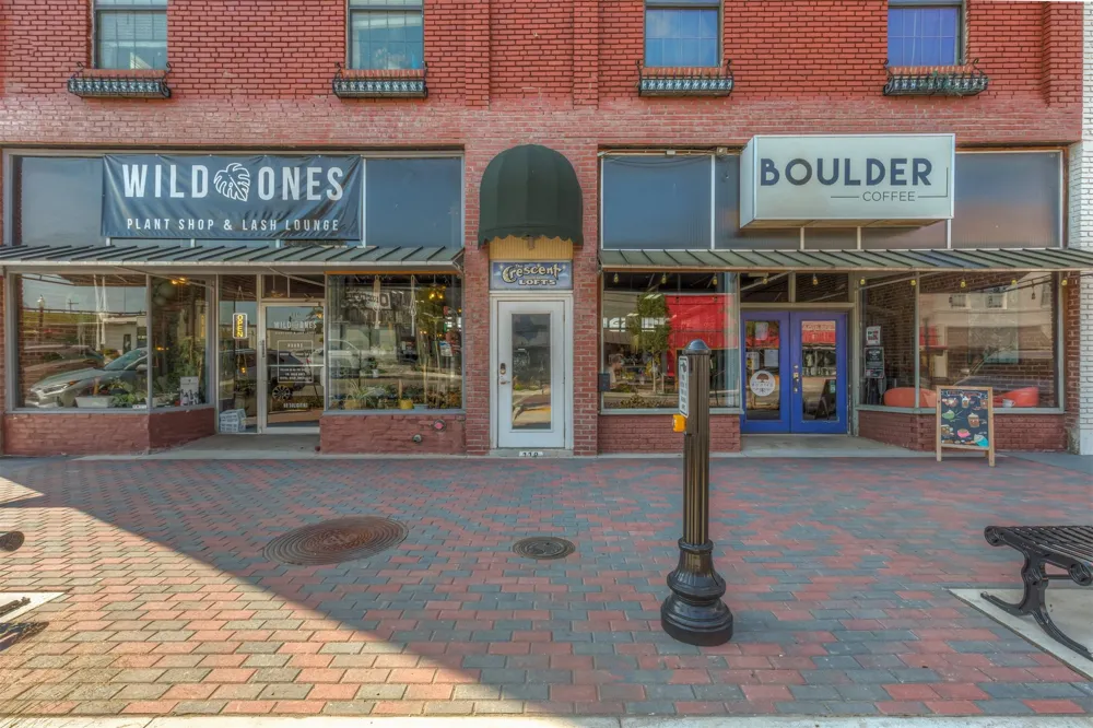 118 Main Street Sand Springs, OK 74063