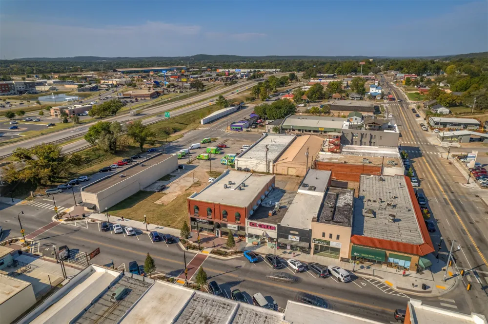 118 Main Street Sand Springs, OK 74063