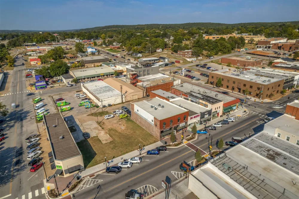 118 Main Street Sand Springs, OK 74063
