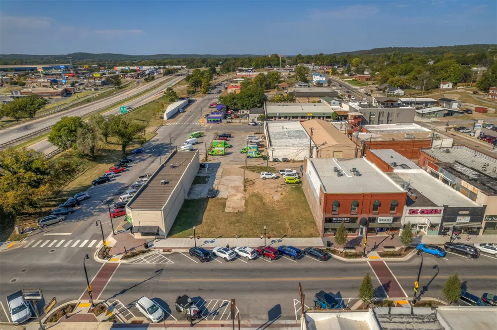 118 Main Street Sand Springs, OK 74063