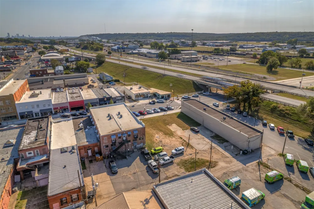 118 Main Street Sand Springs, OK 74063