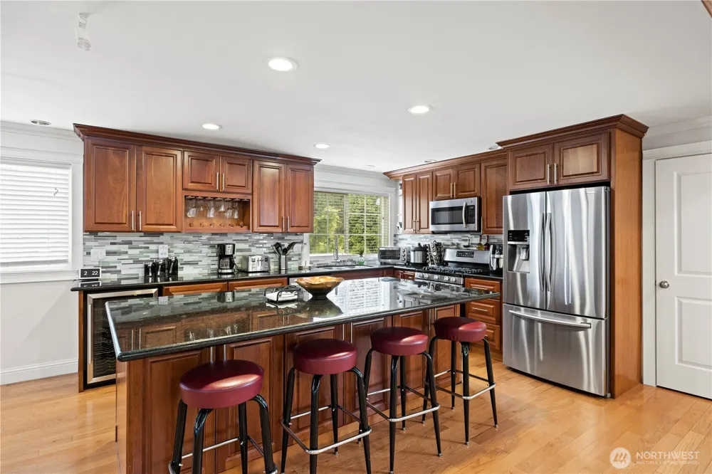 2627 205th Place SW Lynnwood, WA 98036