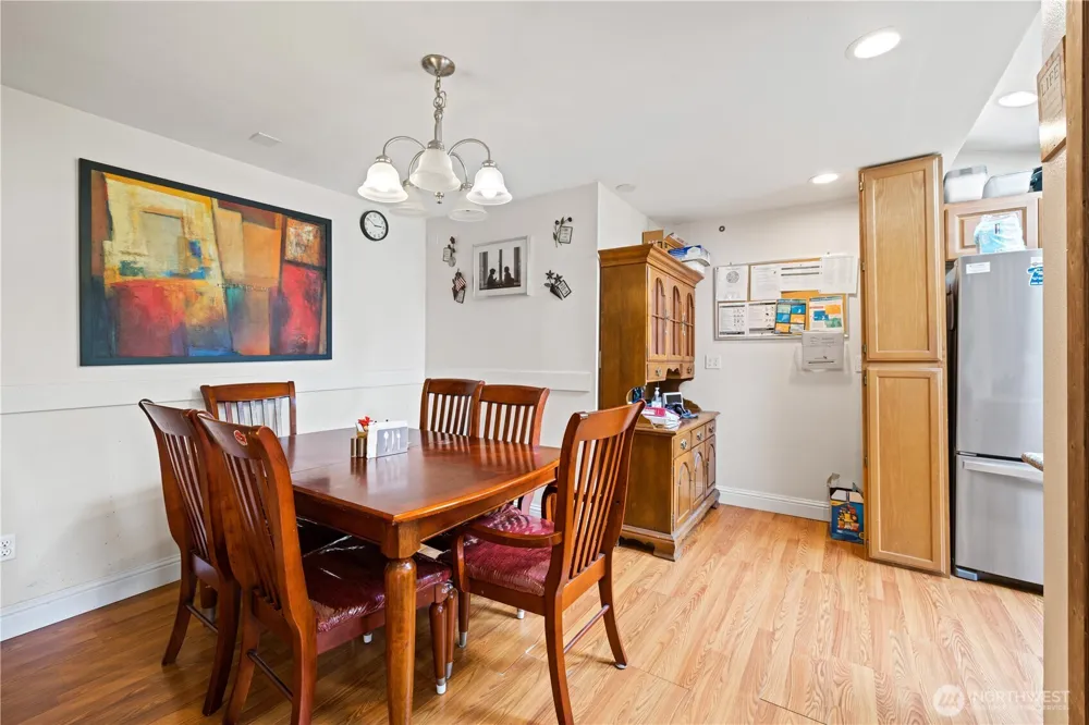 2627 205th Place SW Lynnwood, WA 98036