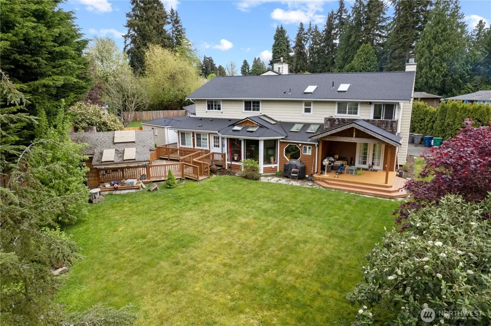 2627 205th Place SW Lynnwood, WA 98036