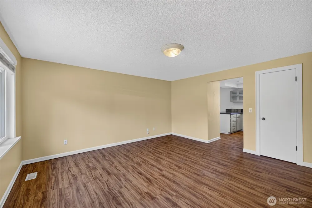 7825 Highland Drive Everett, WA 98203