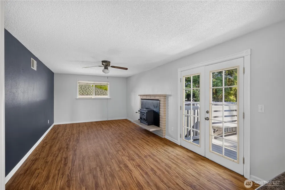 7825 Highland Drive Everett, WA 98203
