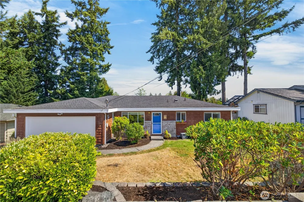 7825 Highland Drive Everett, WA 98203