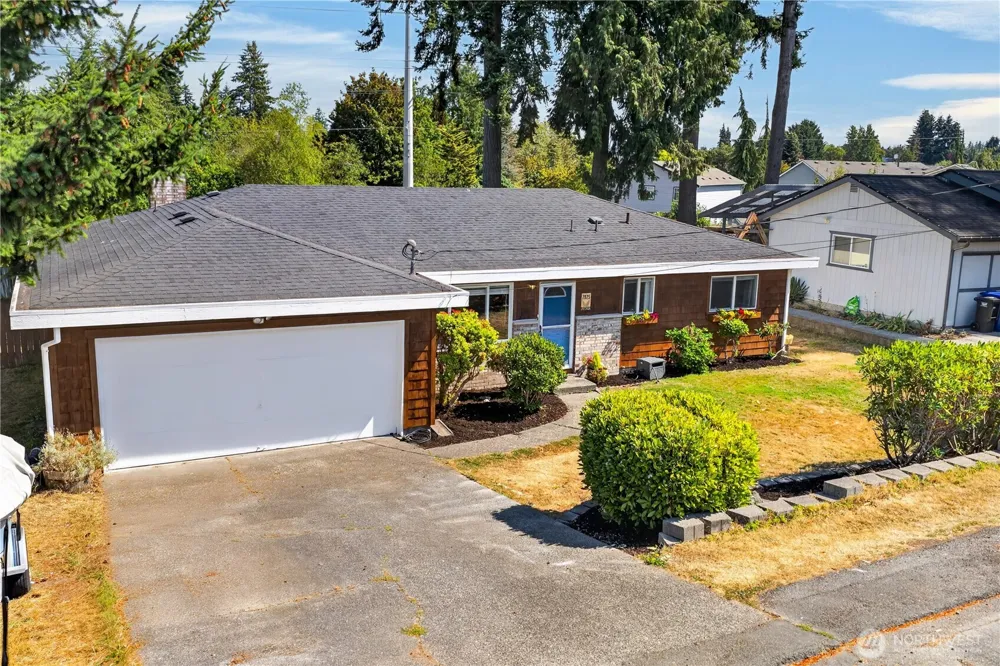 7825 Highland Drive Everett, WA 98203