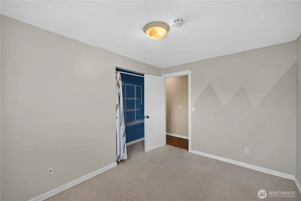 7825 Highland Drive Everett, WA 98203