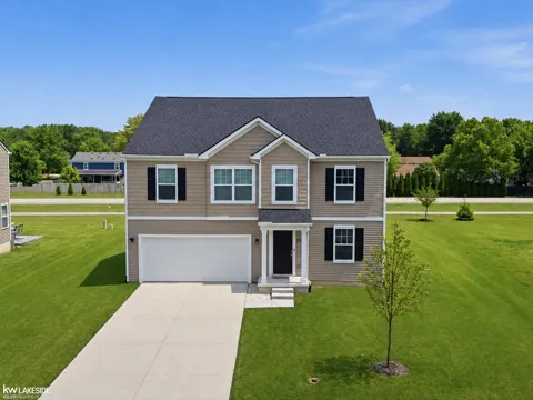 54470 Heron Circle