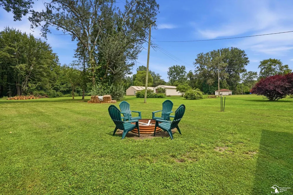 30660 West Road Unknown, MI 48164