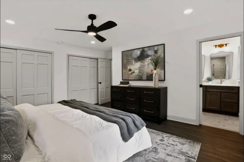 569 King Drive Indianapolis, IN 46260