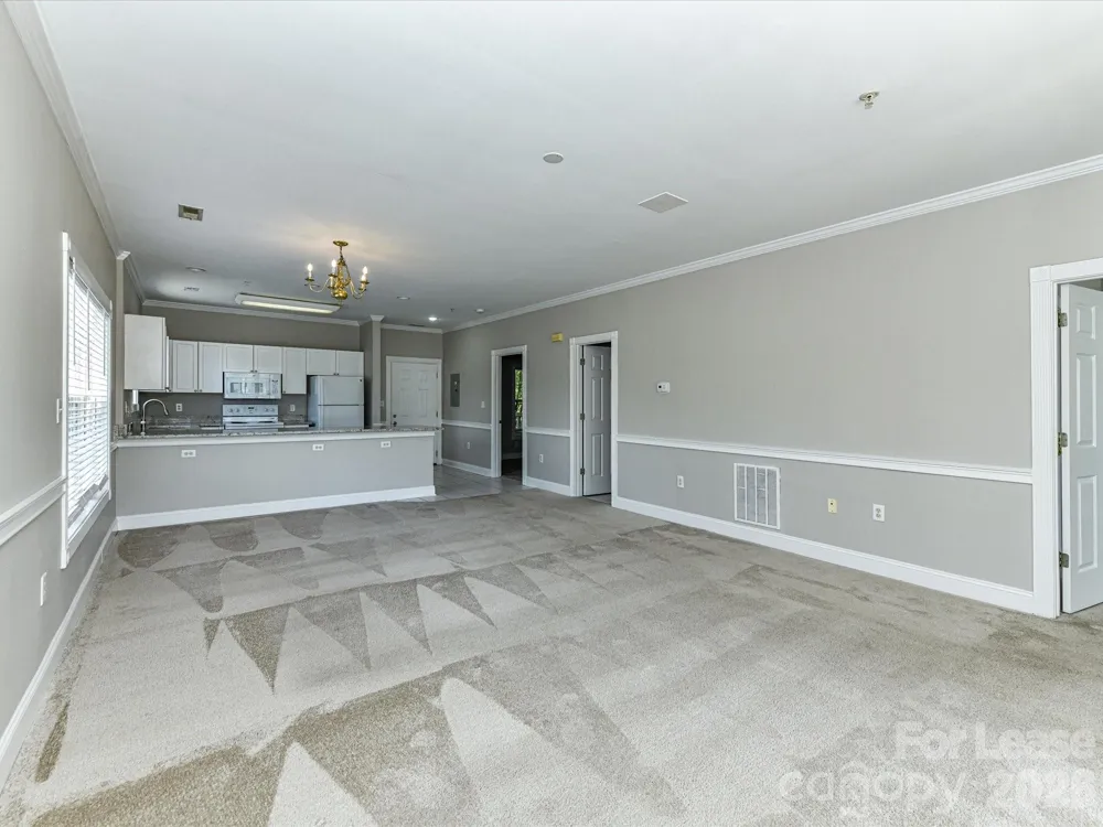 8658 Coralbell Lane Charlotte, NC 28213