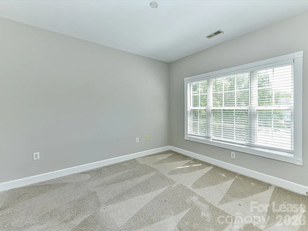 8658 Coralbell Lane Charlotte, NC 28213