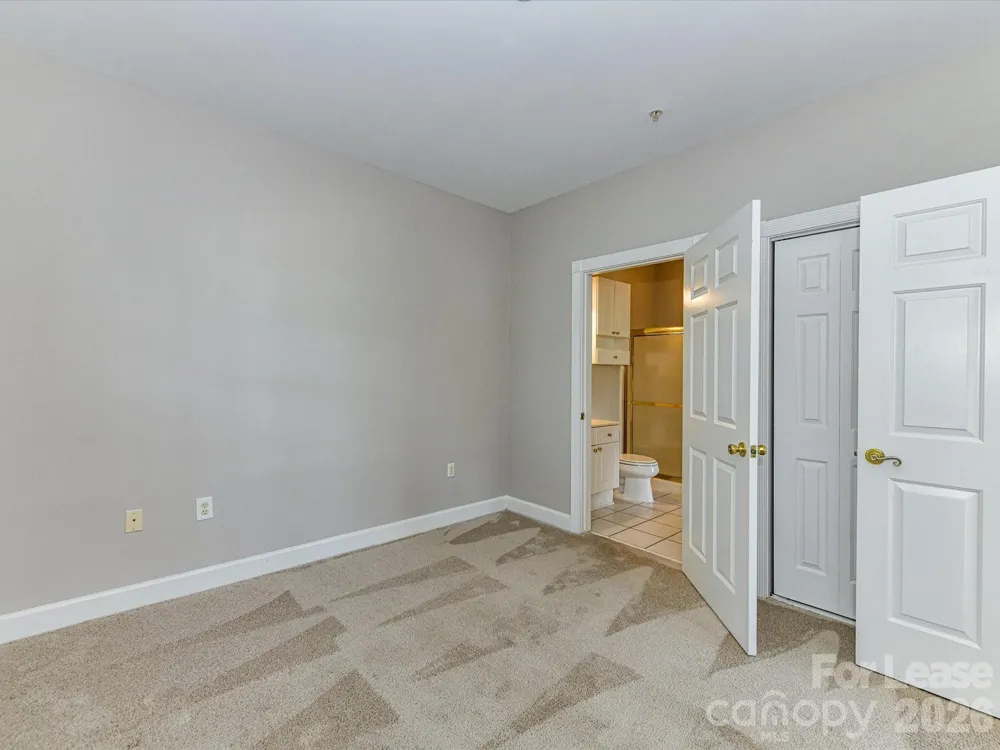8658 Coralbell Lane Charlotte, NC 28213
