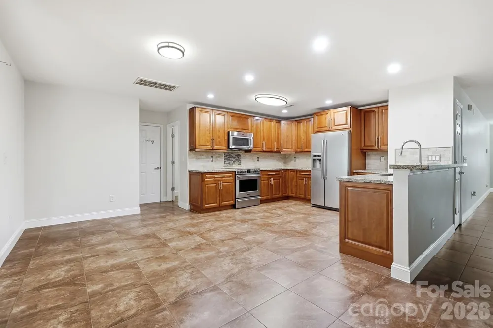 6324 Carpentaria Court Charlotte, NC 28215