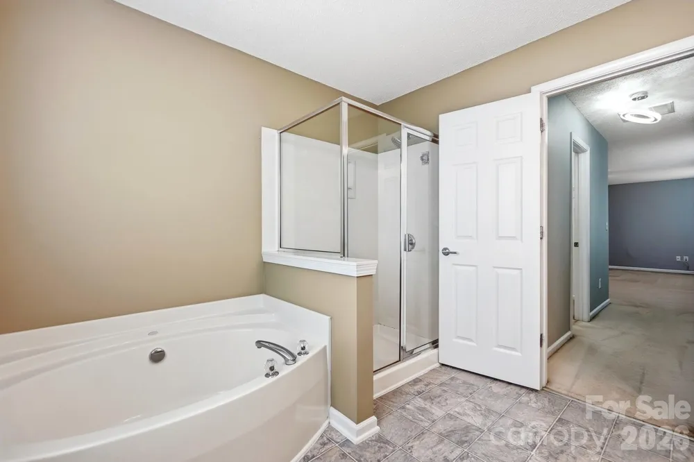 6324 Carpentaria Court Charlotte, NC 28215