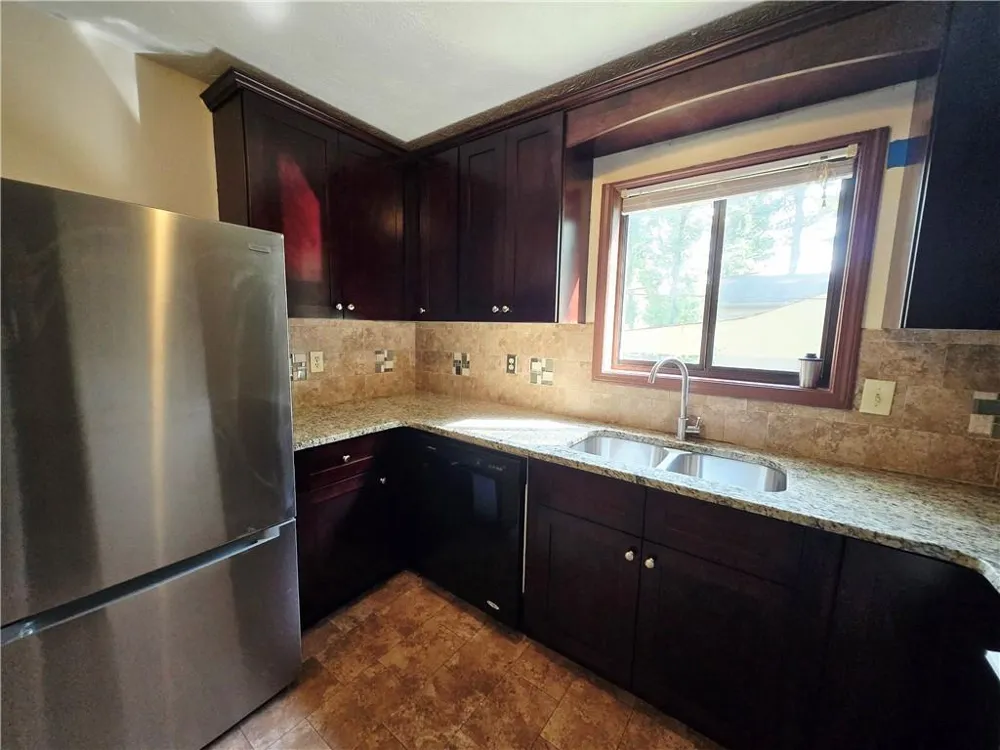 2982 Hillwood Drive Lawrenceville, GA 30044
